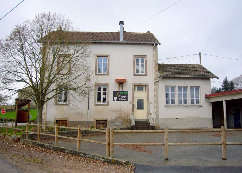 Côté cour